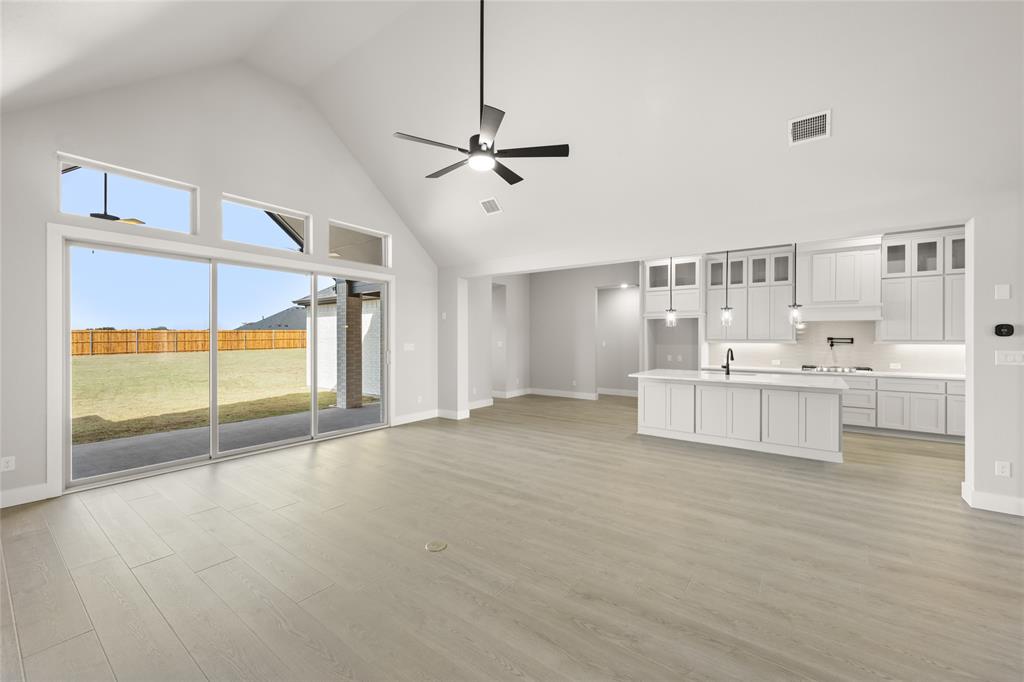 Broadmoor Estates - Residential