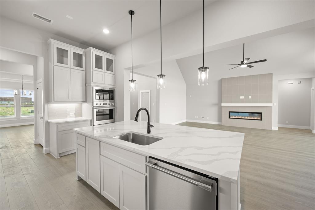 Broadmoor Estates - Residential