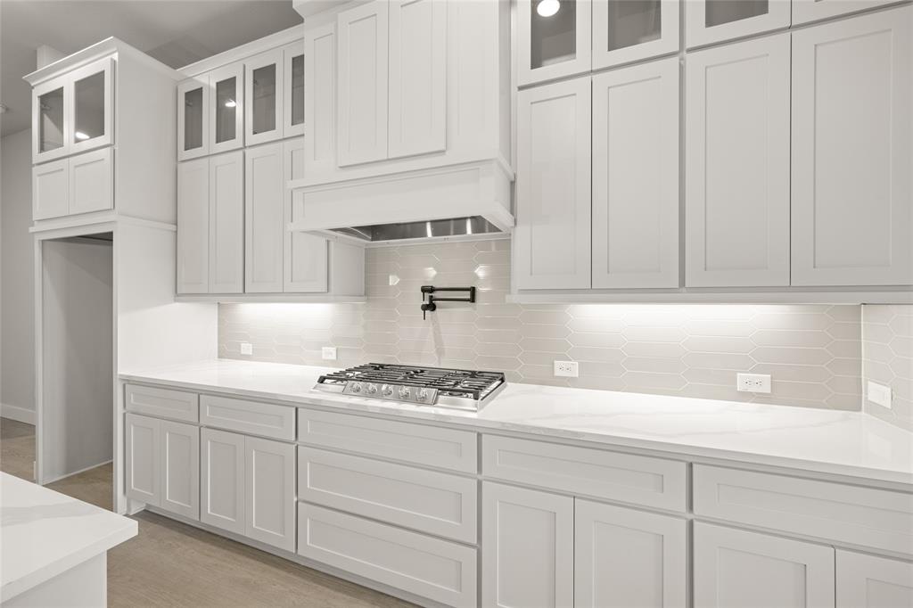 Broadmoor Estates - Residential