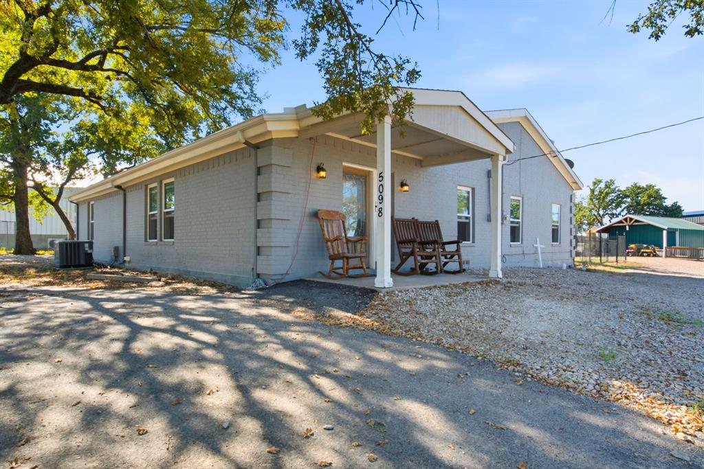 5098 Fairview Road