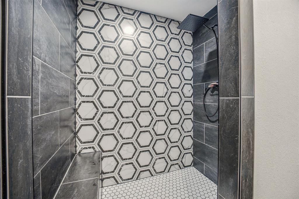 Legends Buffalo Rdg sub PH111 - Residential