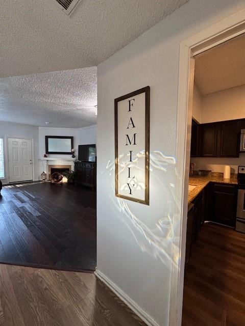 2411 Northlake Court