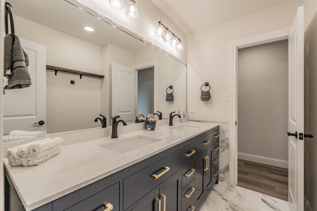 Lake Country Estates Add - Residential