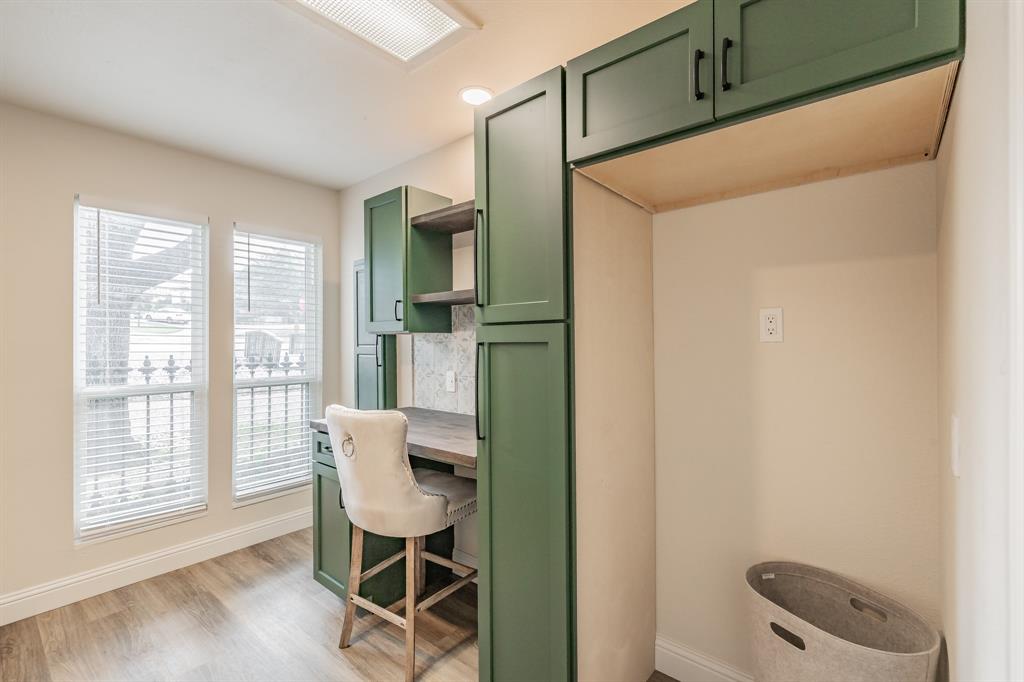 Lake Country Estates Add - Residential