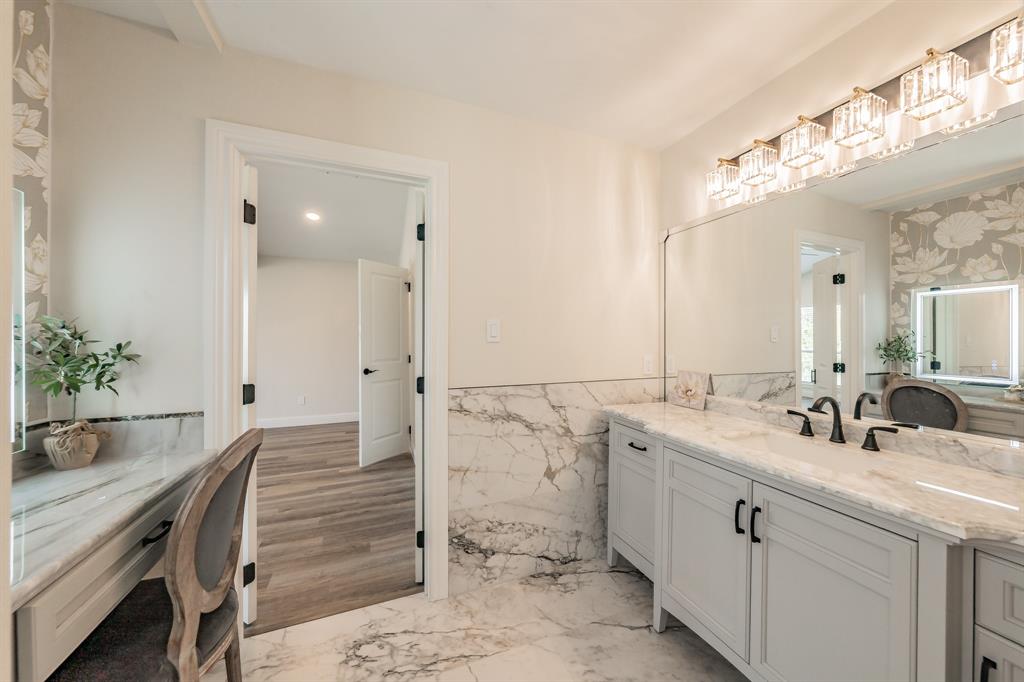 Lake Country Estates Add - Residential