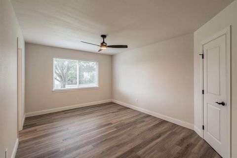 Tiny photo for 7408 Golf Club Drive, Fort Worth, TX 76179 (MLS # 21098588)