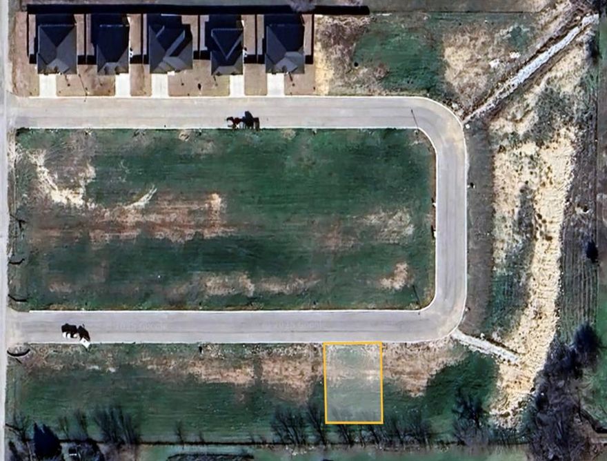 Interior lot in a new Developed neighborhood.  Lots are deed restricted to minimum of 1,500 sf home. Deed restrictions can be provided by developer.  Bring your builder.  No timeline requirements to build.