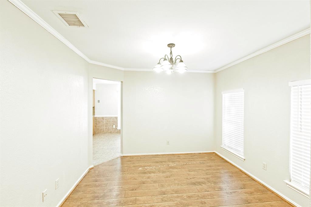 Richardson, Texas 75082, United States, 4 Bedrooms Bedrooms, ,2 BathroomsBathrooms,Residential,Active,164798