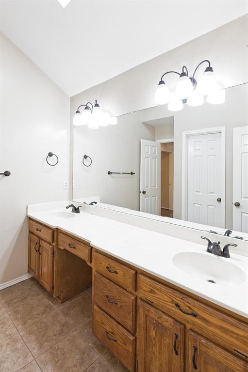 Richardson, Texas 75082, United States, 4 Bedrooms Bedrooms, ,2 BathroomsBathrooms,Residential,Active,164798