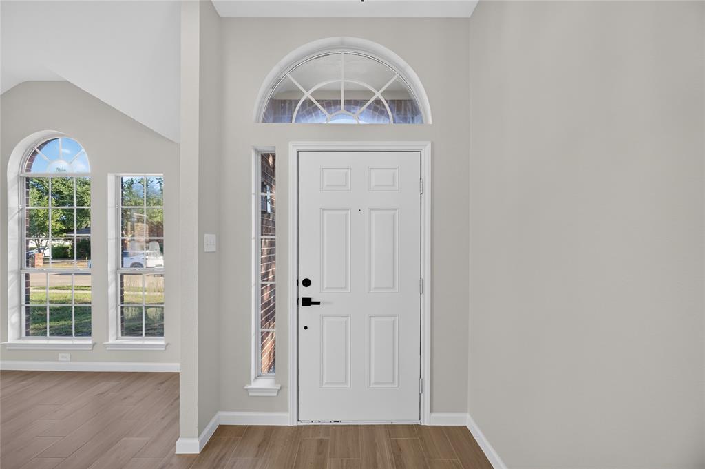 2221 Bridle Path Drive