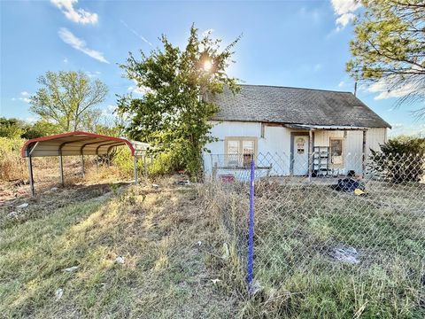 211 Cherry Street Millsap TX 76086