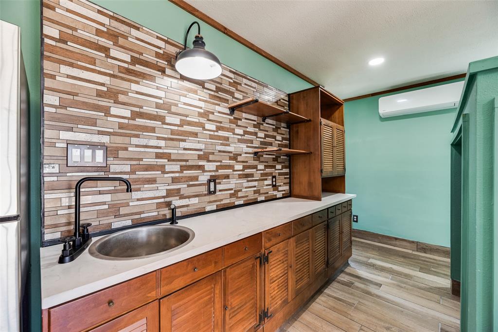 Oak Crest Estates - Residential