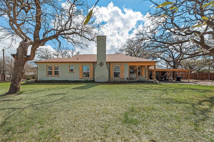 Charming home on a spacious 1-acre lot in a well-established neighborhood with beautiful mature trees and NO HOA. This unique property offers 3 bedrooms and 3 full baths along with a detached guest house ~ studio, providing excellent flexibility for guests, a home office, or rental potential.
Inside the main home, you’ll find comfortable living spaces designed for everyday living. The primary suite features a luxurious soaking tub, creating a relaxing retreat at the end of the day. Outside, the expansive lot offers plenty of room to enjoy the outdoors, while the private water well supplies the sprinkler system, helping maintain the lush landscape efficiently.
The detached studio ~ guest house adds incredible value and will convey with washer and dryer, stove burner, air fryer, and furniture, making it ready for immediate use.
Ideally located in a quiet neighborhood within walking distance to parks, an elementary school, and the American Airlines Headquarters, this home also offers easy access to Highway 183 and 360, placing you just minutes from top shopping, dining, and DFW Airport —right in the heart of the Metroplex.
A rare opportunity to enjoy space, flexibility, and convenience all in one exceptional property.