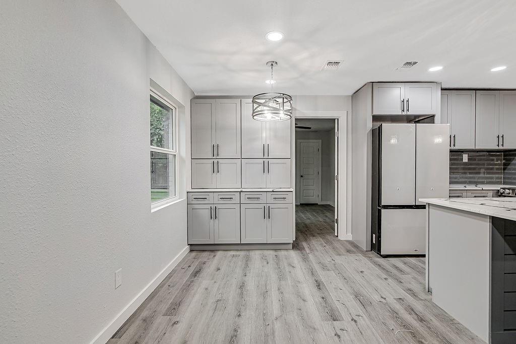 Meadowbrook Acres Add - Residential