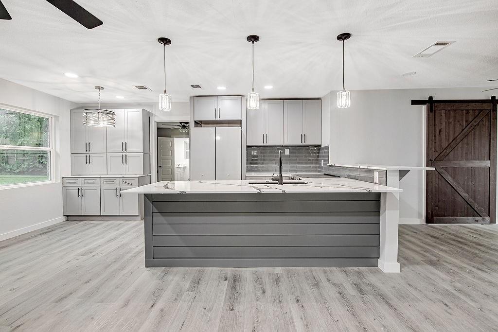 Meadowbrook Acres Add - Residential