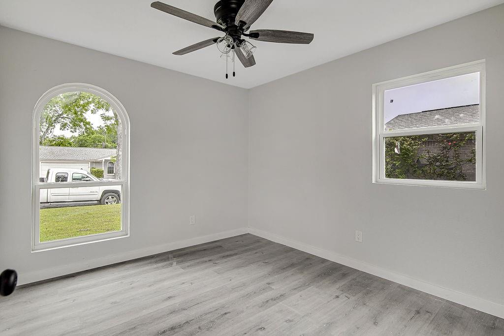 Meadowbrook Acres Add - Residential