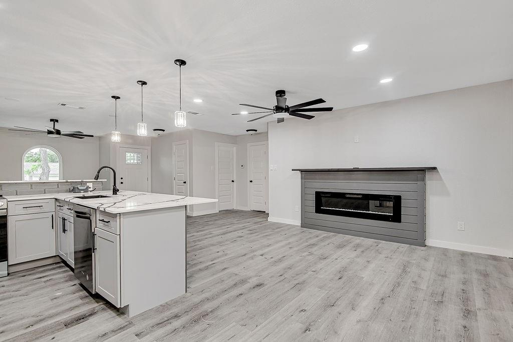 Meadowbrook Acres Add - Residential