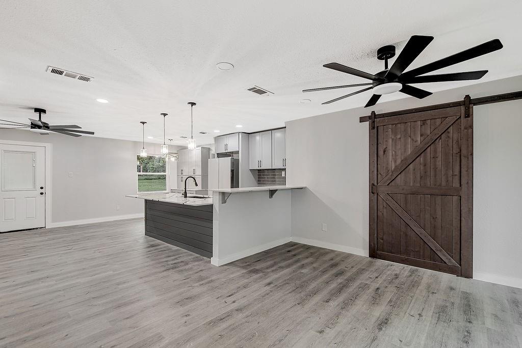 Meadowbrook Acres Add - Residential