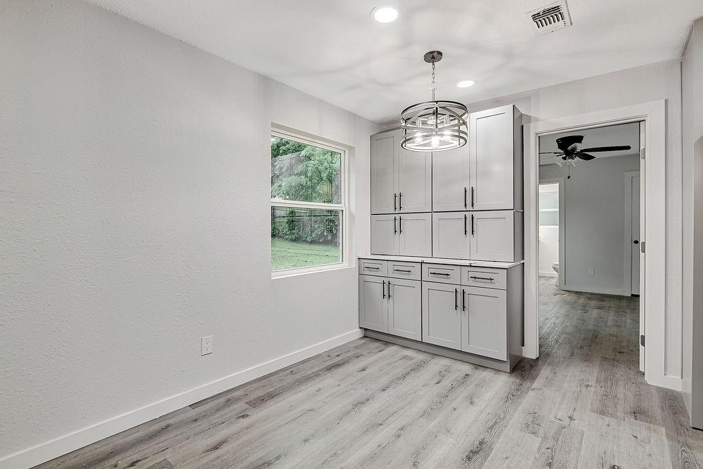 Meadowbrook Acres Add - Residential
