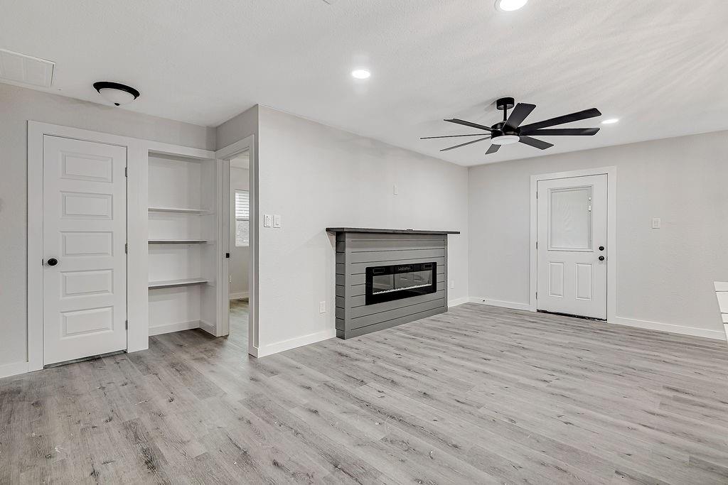 Meadowbrook Acres Add - Residential