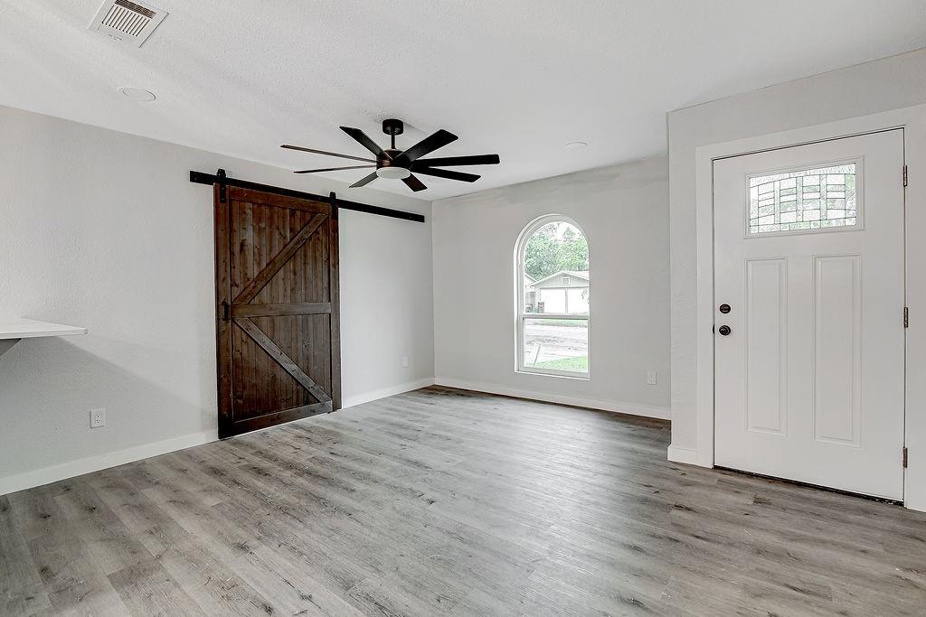 Meadowbrook Acres Add - Residential