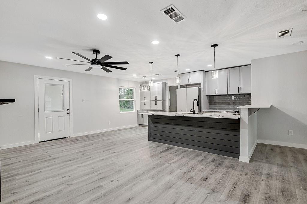 Meadowbrook Acres Add - Residential