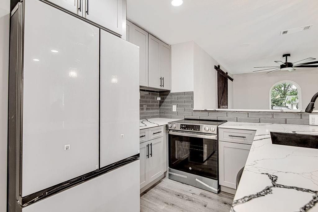 Meadowbrook Acres Add - Residential
