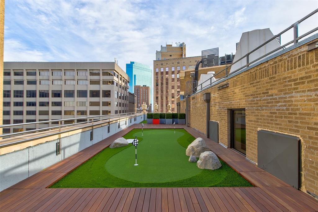Neil P At Burnett Park Condo - Residential