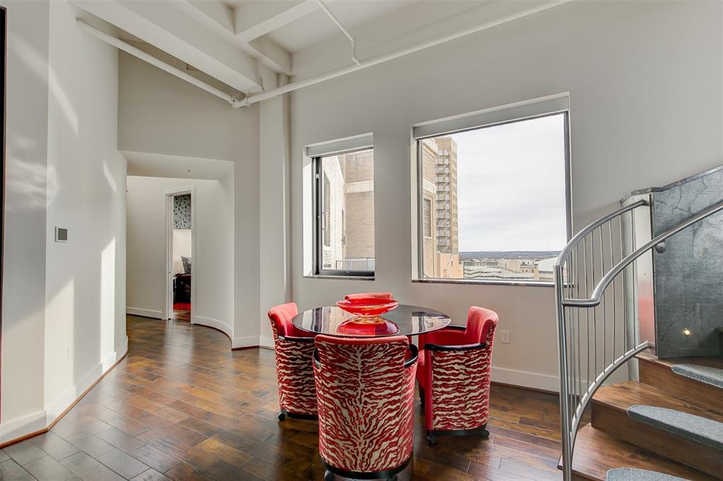 Neil P At Burnett Park Condo - Residential