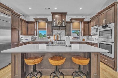 Tiny photo for 7500 Hamlet Avenue, Arlington, TX 76001 (MLS # 21099026)