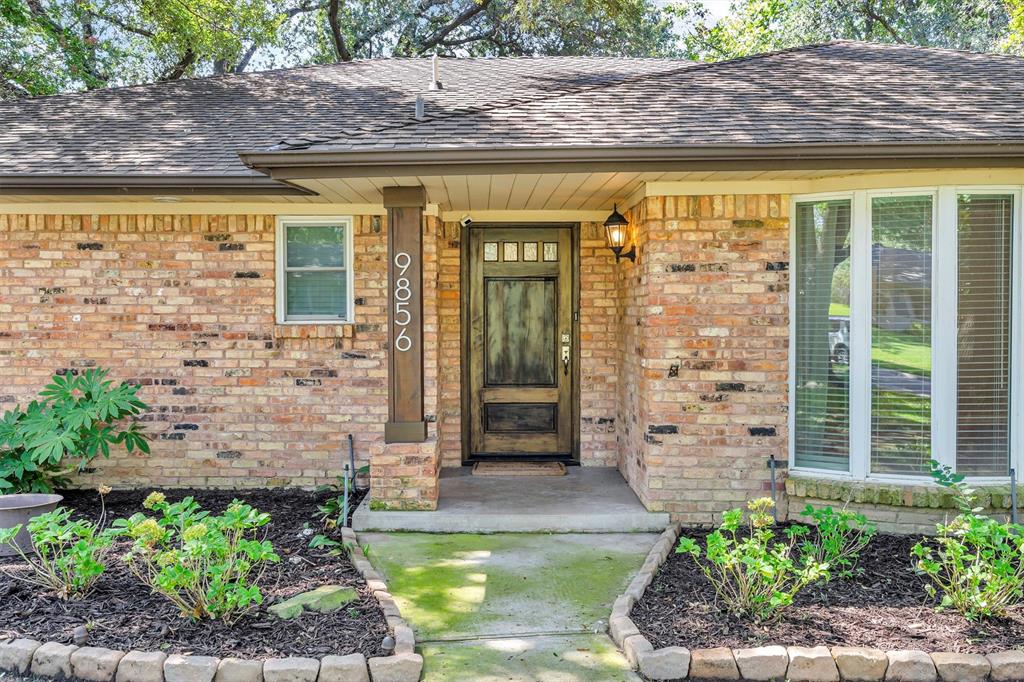 9856 Shoreview Road