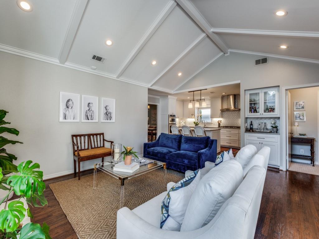 Caruth Hills 10 - Residential