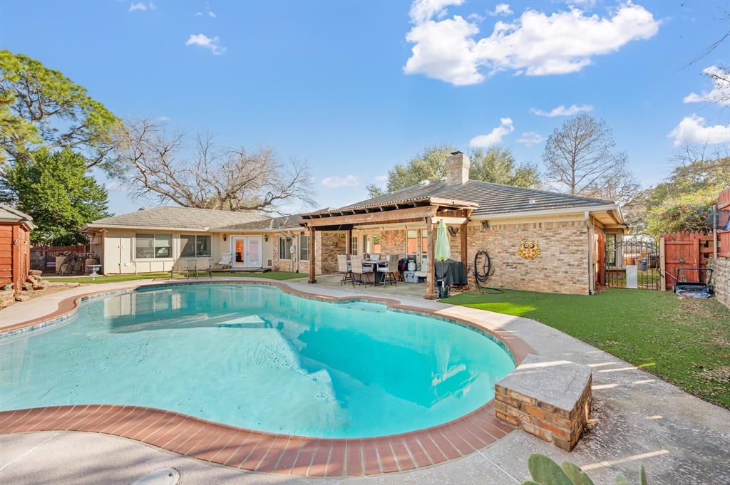 Quail Crest Estates - Residential