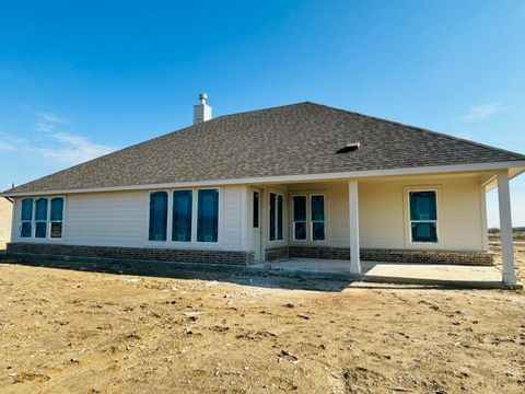 A home in Valley View