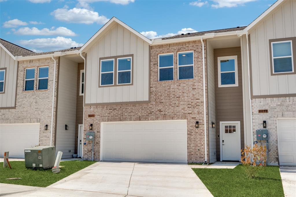 Camp Wisdom Estates - Residential Income