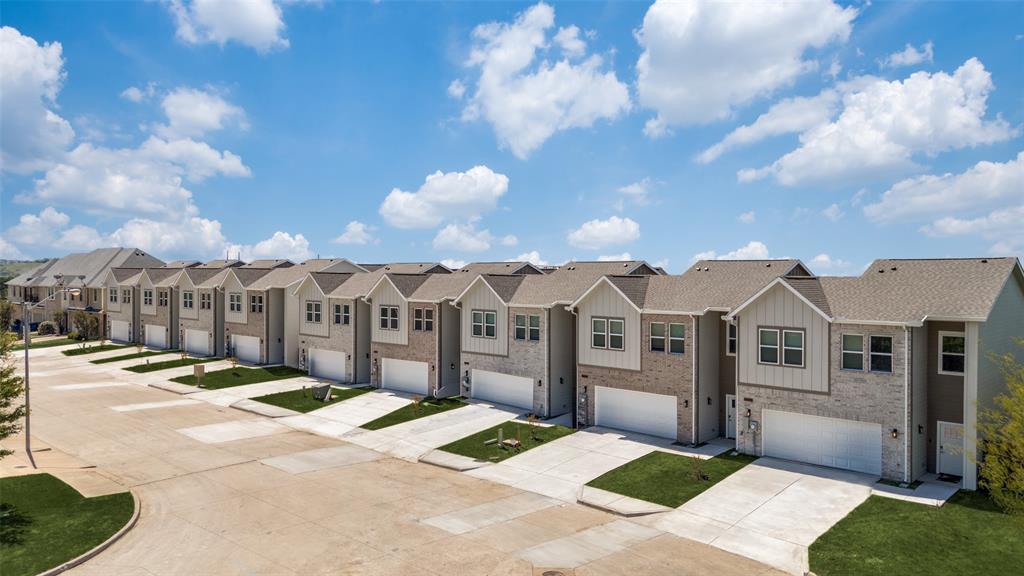 Camp Wisdom Estates - Residential Income
