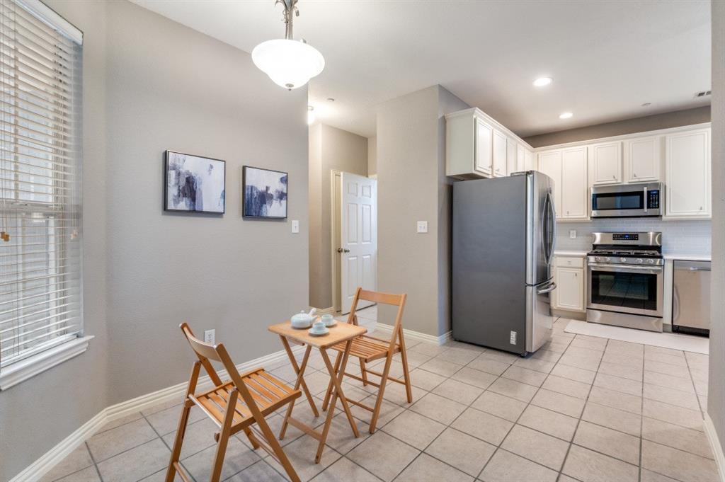 Pasquinellis Kingsbrook At Ridgeview - Residential