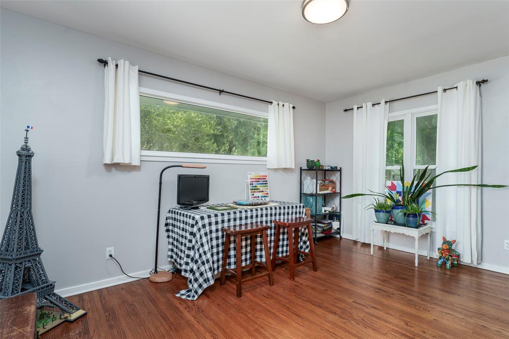 College Hills Arlington - Residential