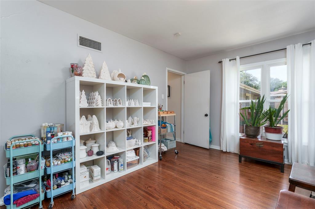 College Hills Arlington - Residential