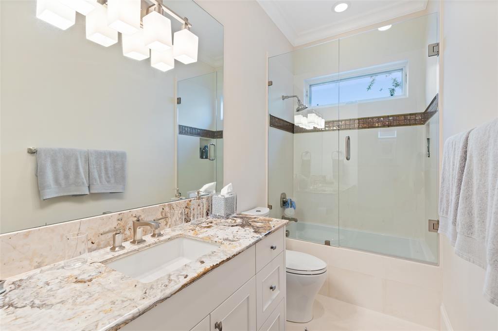 Fourth Instl/Hlnd Park - Residential