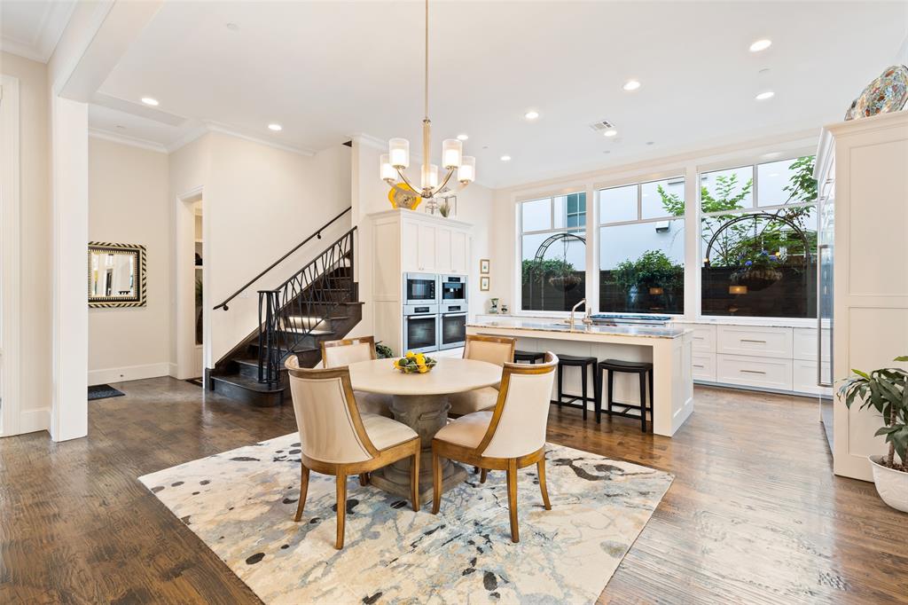 Fourth Instl/Hlnd Park - Residential