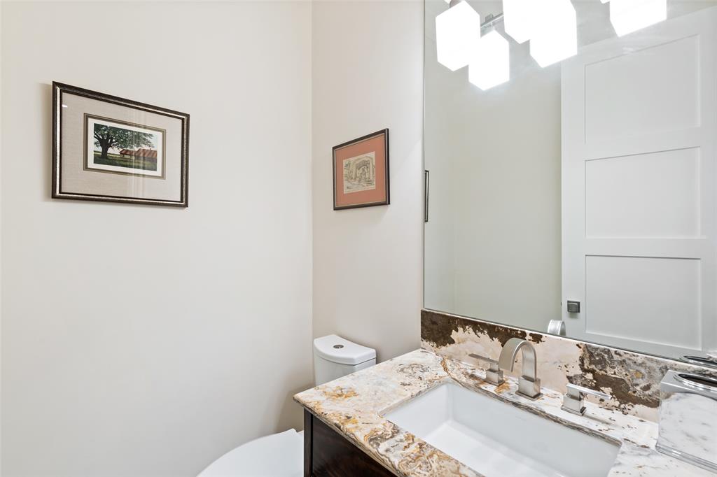 Fourth Instl/Hlnd Park - Residential