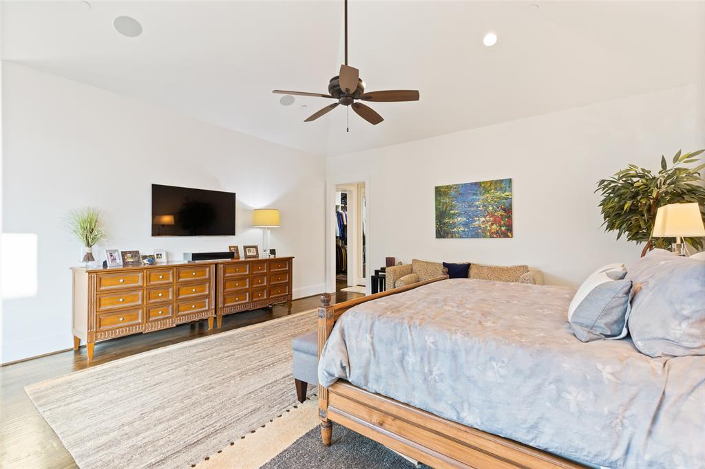 Fourth Instl/Hlnd Park - Residential