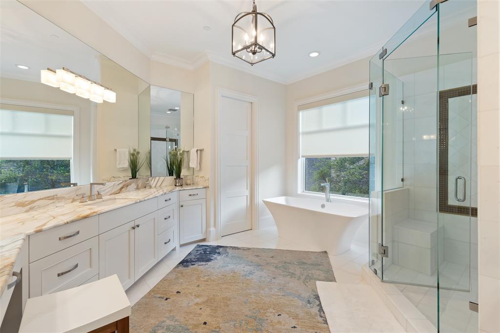 Fourth Instl/Hlnd Park - Residential