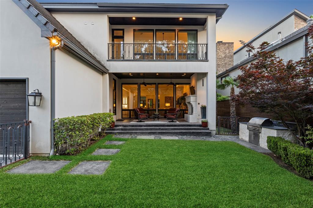 Fourth Instl/Hlnd Park - Residential