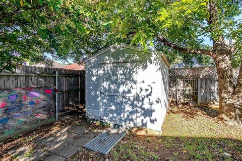 A home in Burleson