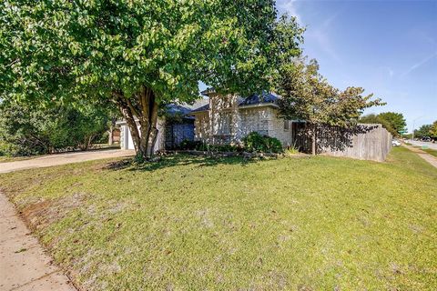 A home in Burleson