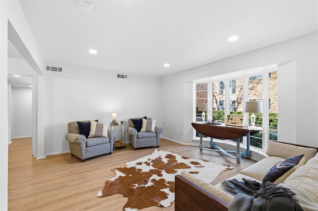 5835 E University Boulevard B