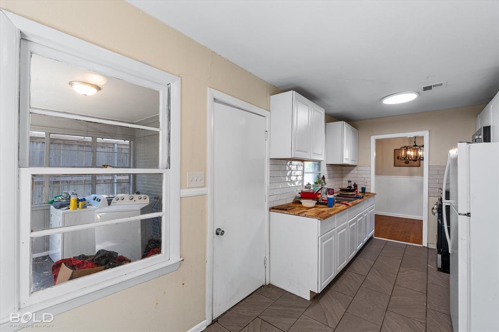 Bossier City, Louisiana 71112, United States, 3 Bedrooms Bedrooms, ,1 BathroomBathrooms,Residential,Active,109077