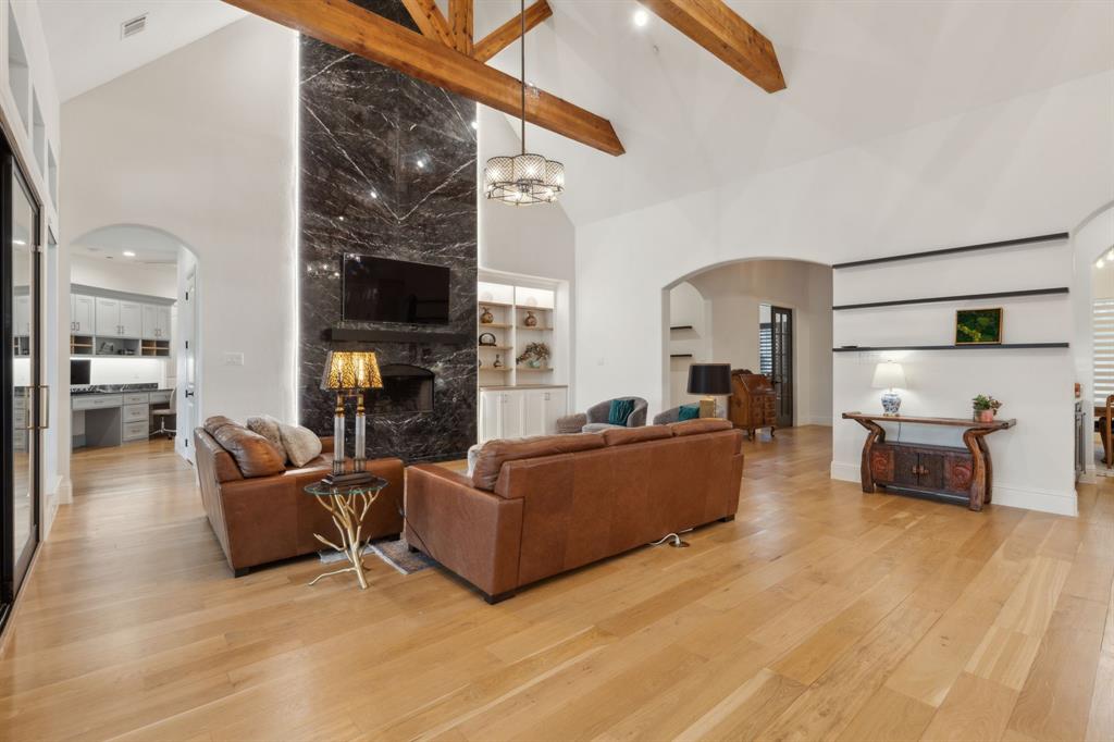 880 Maverick Court